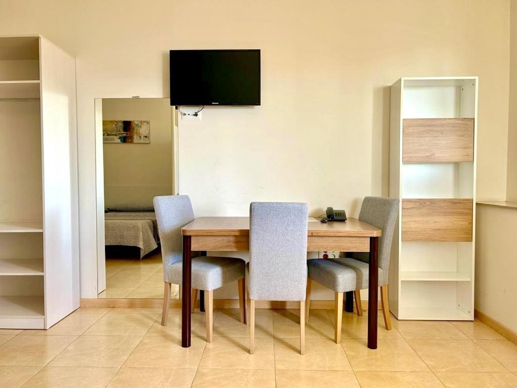 Apartamentos Turisticos Mediterraneo Cartagena Exterior photo